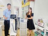 Máy Triệt Lông Xóa Xăm DPL Hàn Quốc Chyển giao máy cho khách hàng Bình Dương ❌Công Dụng❌ 1. Tay Cầm Triệt Lông – Triệt lông nhanh và toàn thân (tay, chân, nách, bẹn…) – Số xung lớn lên 1 triệu xung thời gian sử dụng lâu dài. – Chức năng trẻ hóa da – H